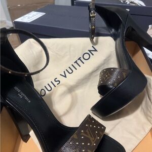 Louis Vuitton Black and Brown High Heel Shoes